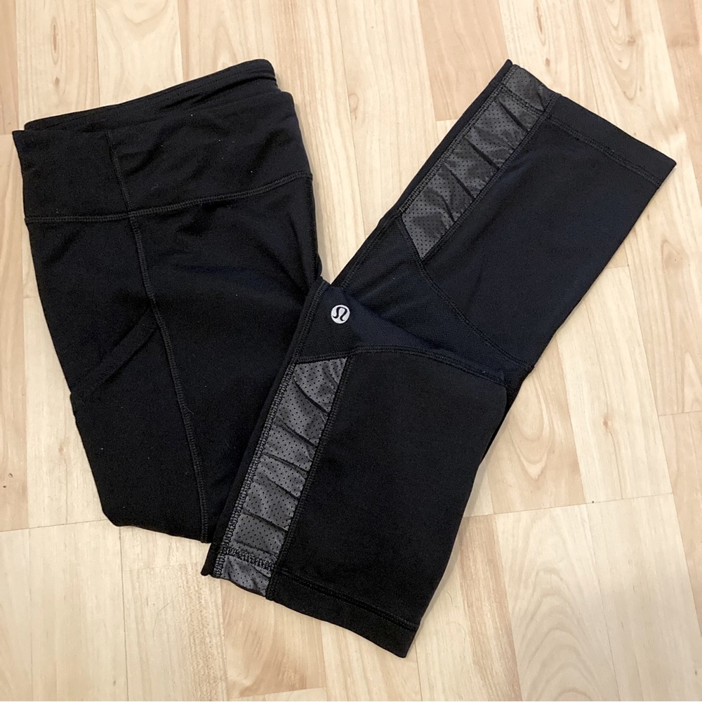 Lululemon Speed Tight Luxtreme Crop Leggings with Mesh and Reflective Details